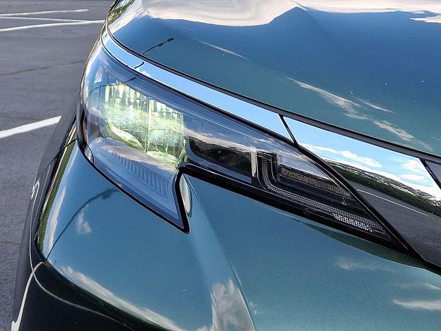 used 2024 Toyota Sienna car, priced at $39,982