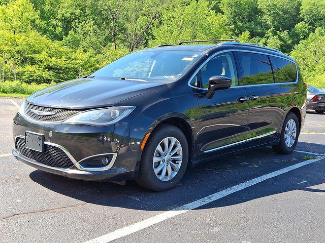 used 2019 Chrysler Pacifica car, priced at $16,983