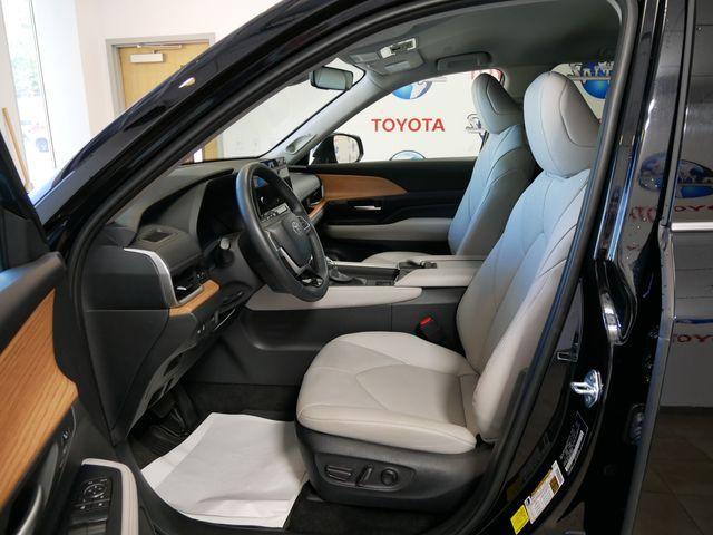 used 2024 Toyota Grand Highlander car, priced at $49,892