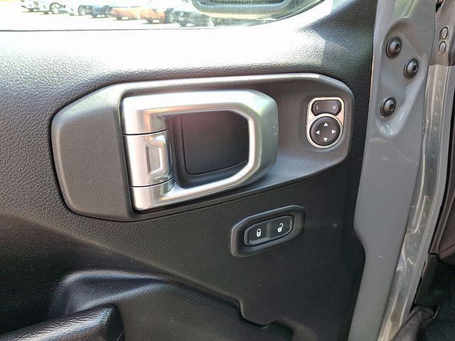 used 2021 Jeep Gladiator car, priced at $32,954
