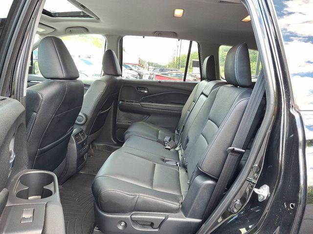 used 2022 Honda Pilot car, priced at $19,992