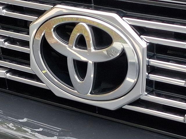 new 2025 Toyota 4Runner Hybrid car, priced at $64,039