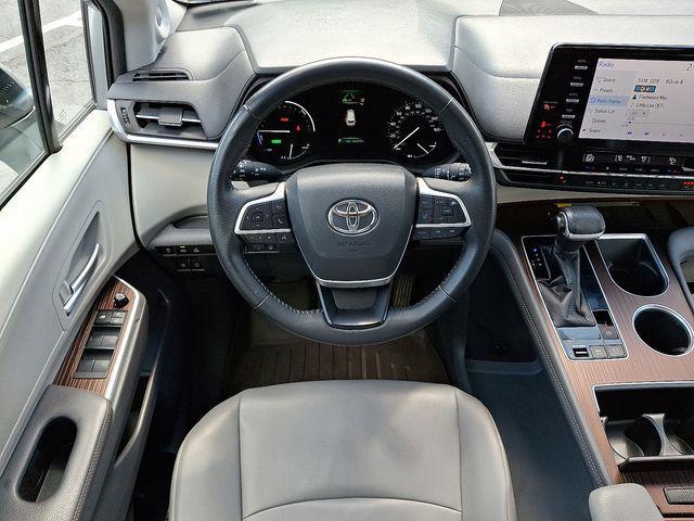 used 2021 Toyota Sienna car, priced at $36,892