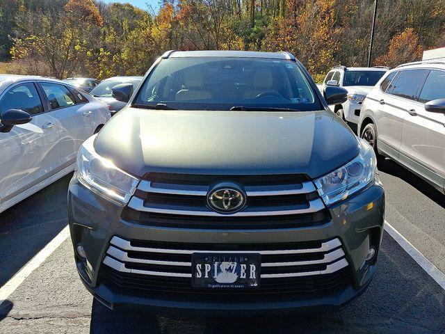 used 2017 Toyota Highlander car, priced at $23,892