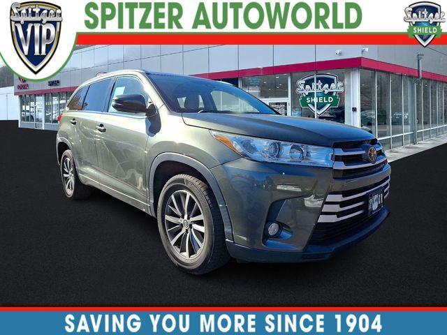 used 2017 Toyota Highlander car, priced at $23,892
