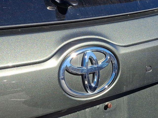 used 2017 Toyota Highlander car, priced at $23,892