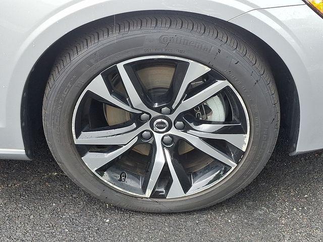 used 2024 Volvo S60 car, priced at $26,993
