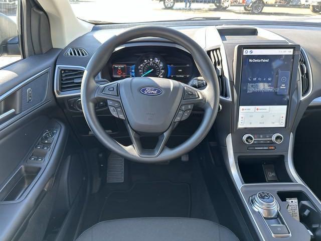 new 2024 Ford Edge car, priced at $37,373