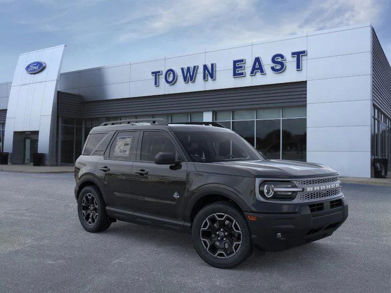 new 2025 Ford Bronco Sport car, priced at $31,470