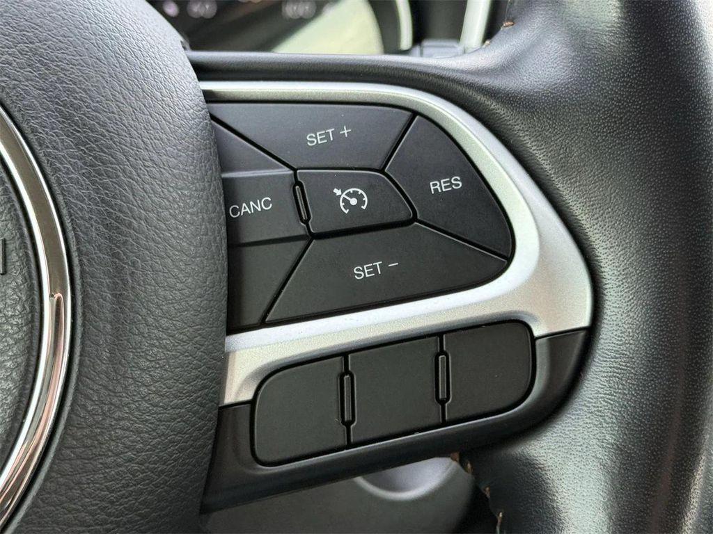 used 2020 Jeep Compass car, priced at $16,365