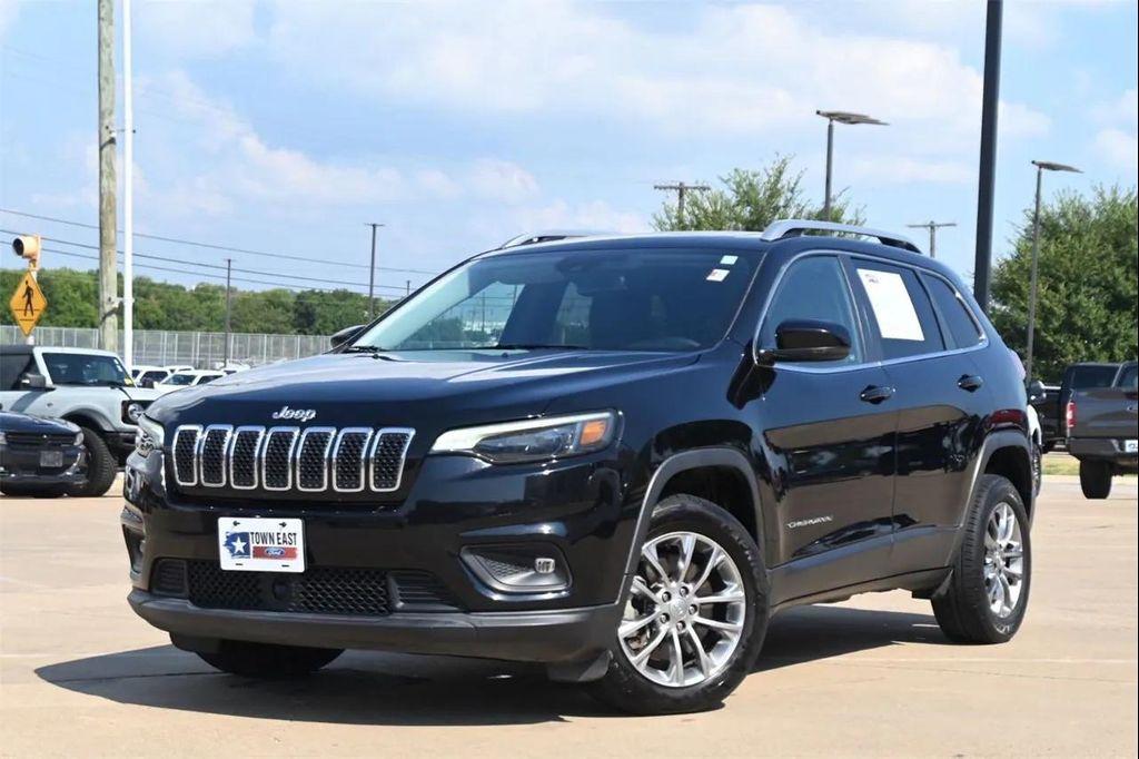used 2021 Jeep Cherokee car, priced at $16,599