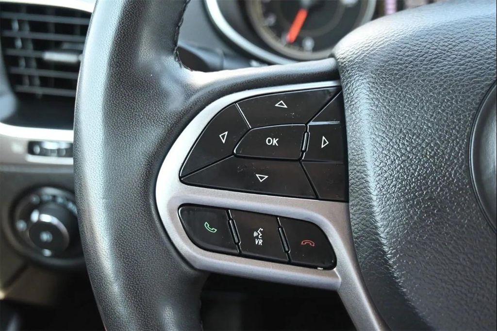 used 2021 Jeep Cherokee car, priced at $16,599