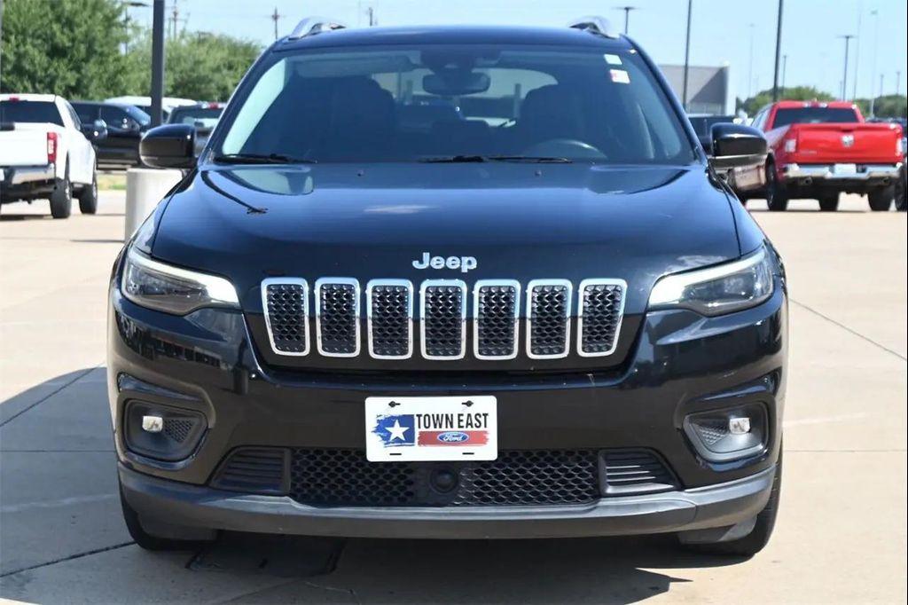 used 2021 Jeep Cherokee car, priced at $16,599