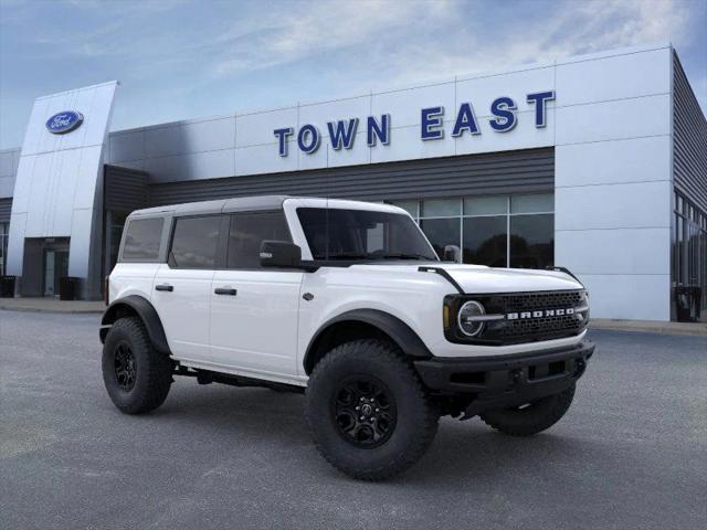 new 2024 Ford Bronco car, priced at $58,663