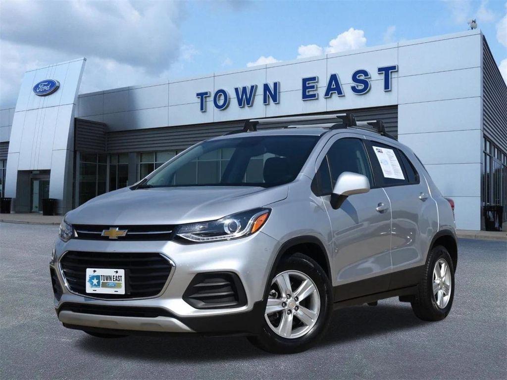 used 2022 Chevrolet Trax car, priced at $16,492