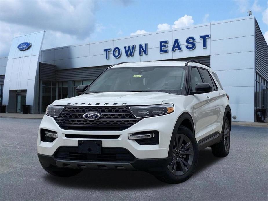 new 2024 Ford Explorer car, priced at $41,401