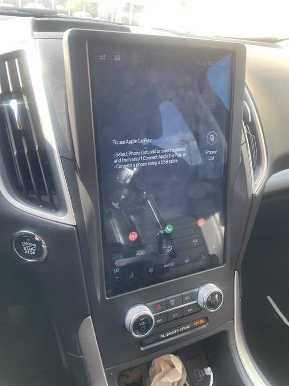 used 2024 Ford Edge car, priced at $24,999