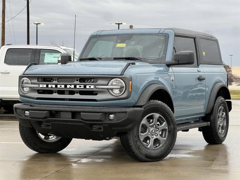 new 2023 Ford Bronco car, priced at $43,090
