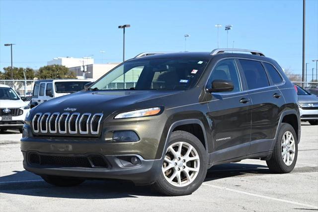 used 2016 Jeep Cherokee car, priced at $13,178