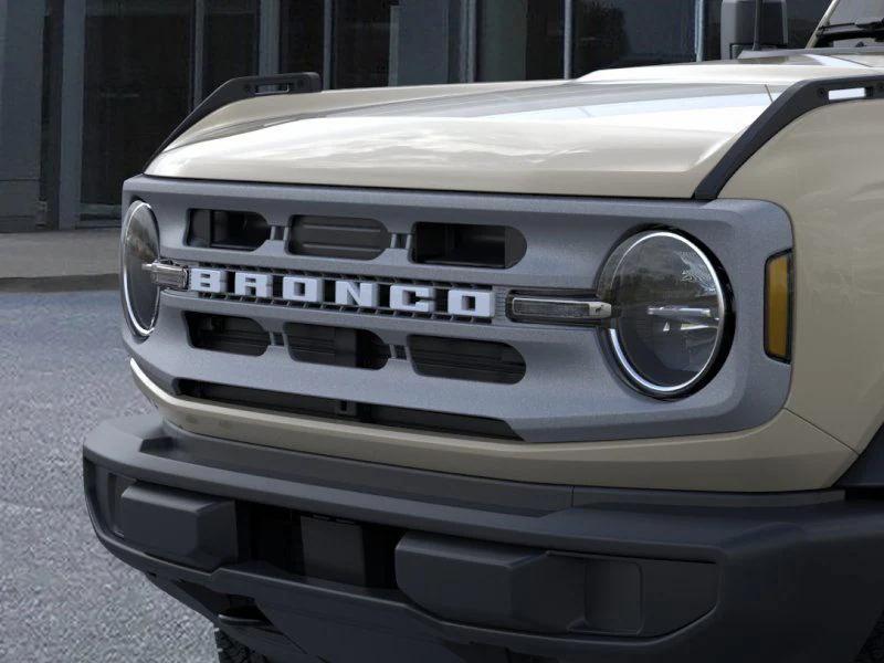 new 2025 Ford Bronco car, priced at $45,476
