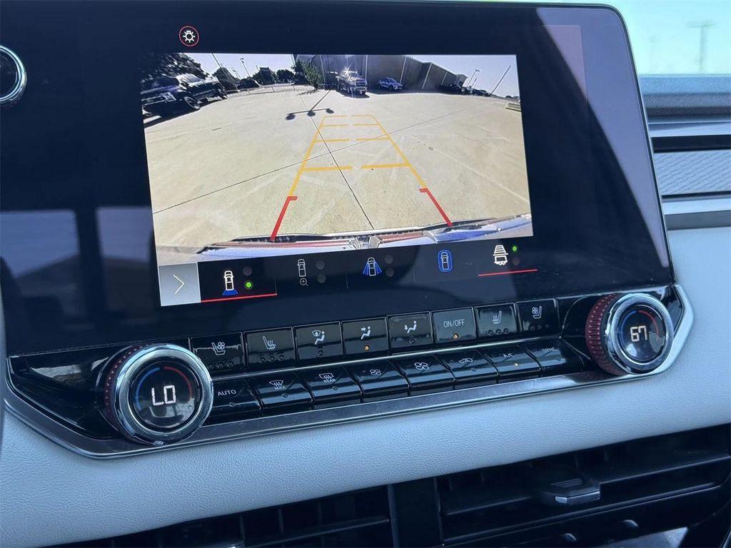 used 2023 GMC Canyon car, priced at $43,039