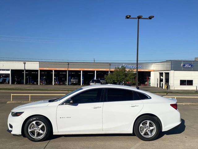 used 2018 Chevrolet Malibu car, priced at $12,700