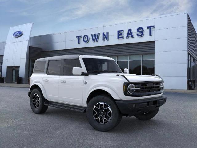 new 2025 Ford Bronco car, priced at $47,532