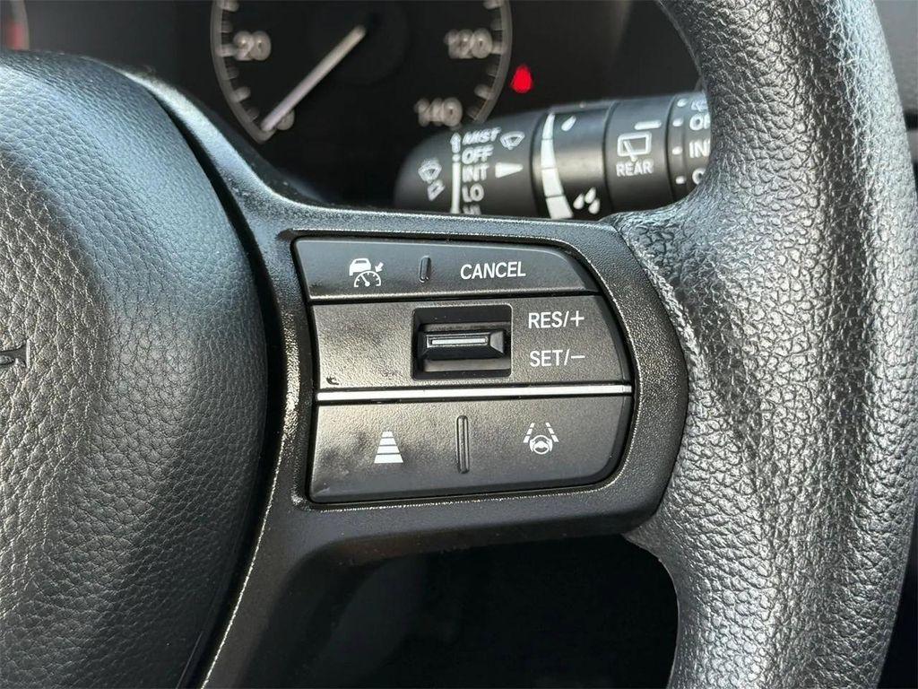 used 2025 Honda CR-V car, priced at $30,694