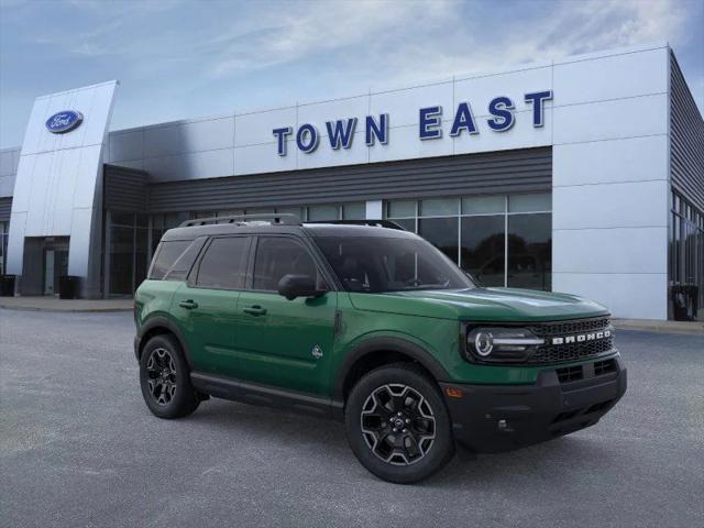 new 2025 Ford Bronco Sport car, priced at $35,553
