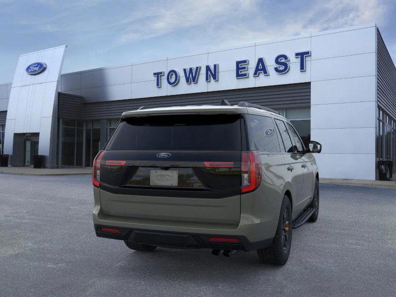 new 2025 Ford Expedition car, priced at $78,124
