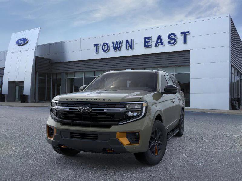 new 2025 Ford Expedition car, priced at $78,124