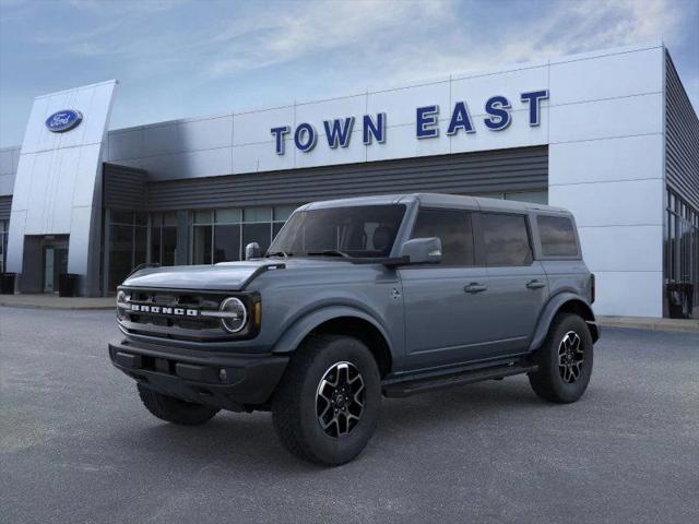 new 2024 Ford Bronco car, priced at $50,901