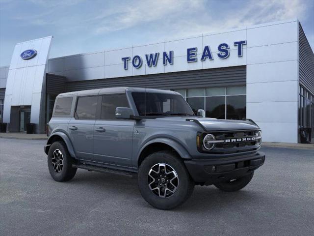 new 2024 Ford Bronco car, priced at $50,901