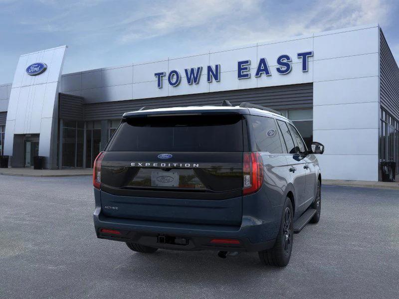 new 2025 Ford Expedition car, priced at $64,290