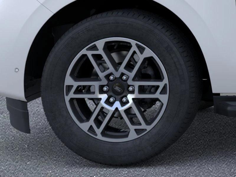 new 2025 Ford Expedition car, priced at $64,760