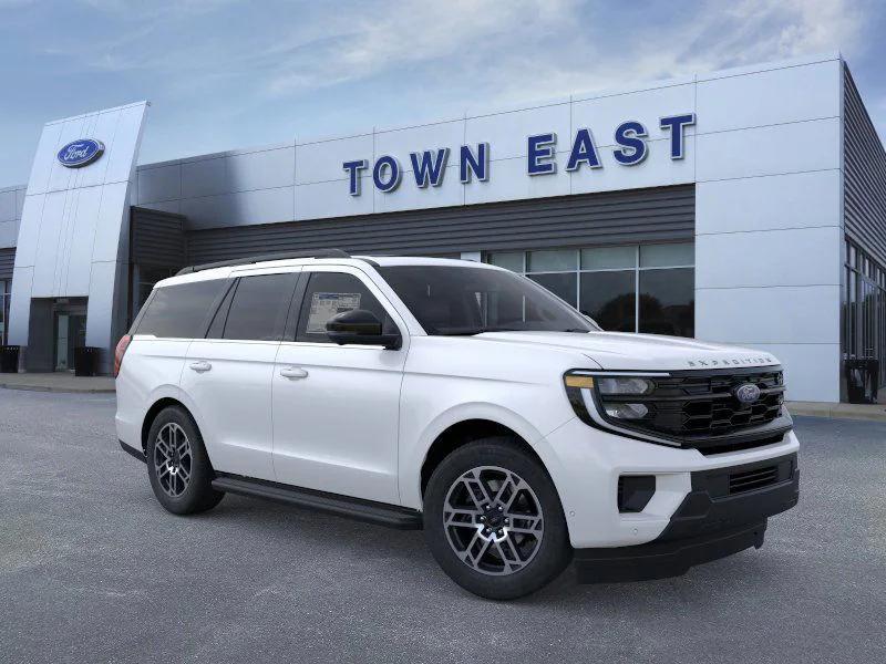 new 2025 Ford Expedition car, priced at $64,760