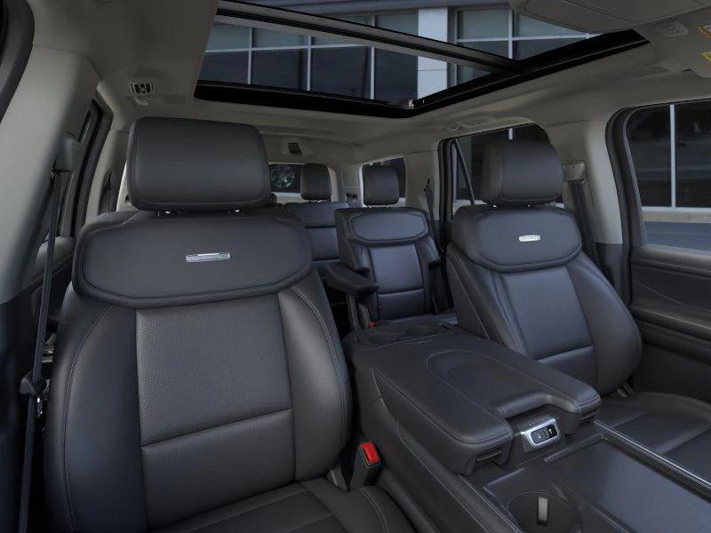 new 2025 Ford Expedition car, priced at $75,398