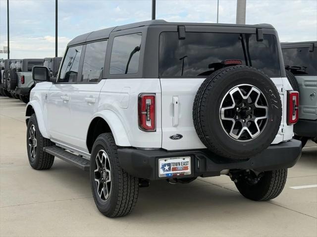 new 2024 Ford Bronco car, priced at $50,736