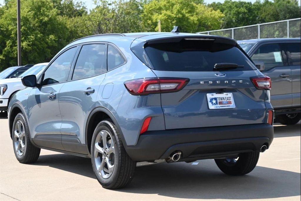 new 2025 Ford Escape car, priced at $24,994