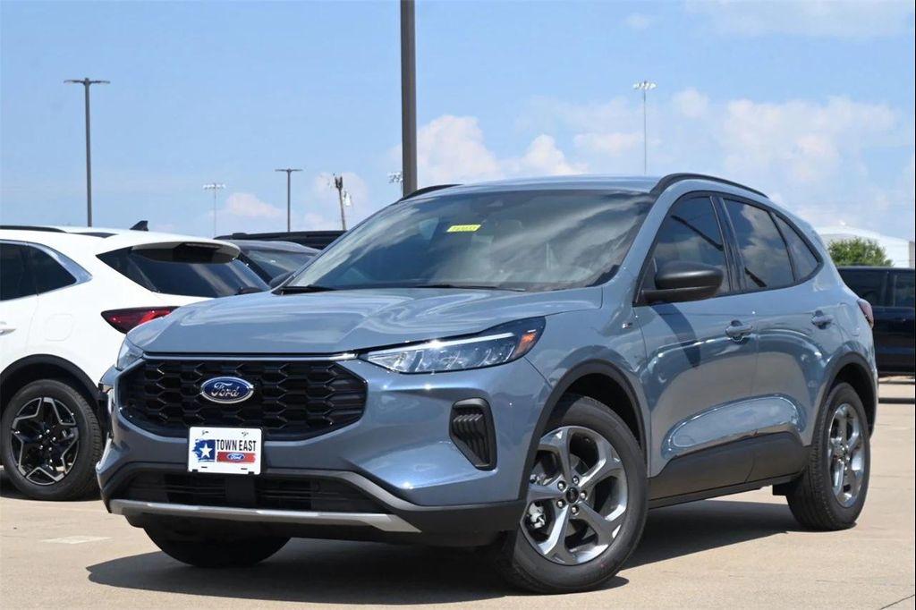 new 2025 Ford Escape car, priced at $24,994