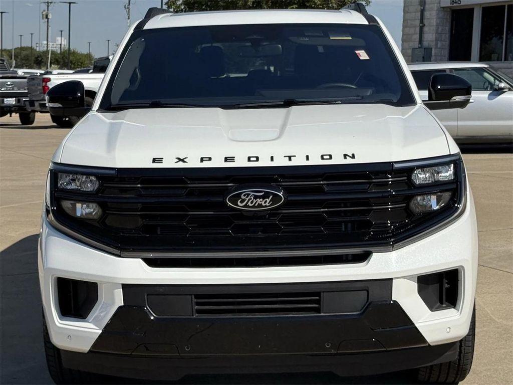 used 2025 Ford Expedition car, priced at $75,337