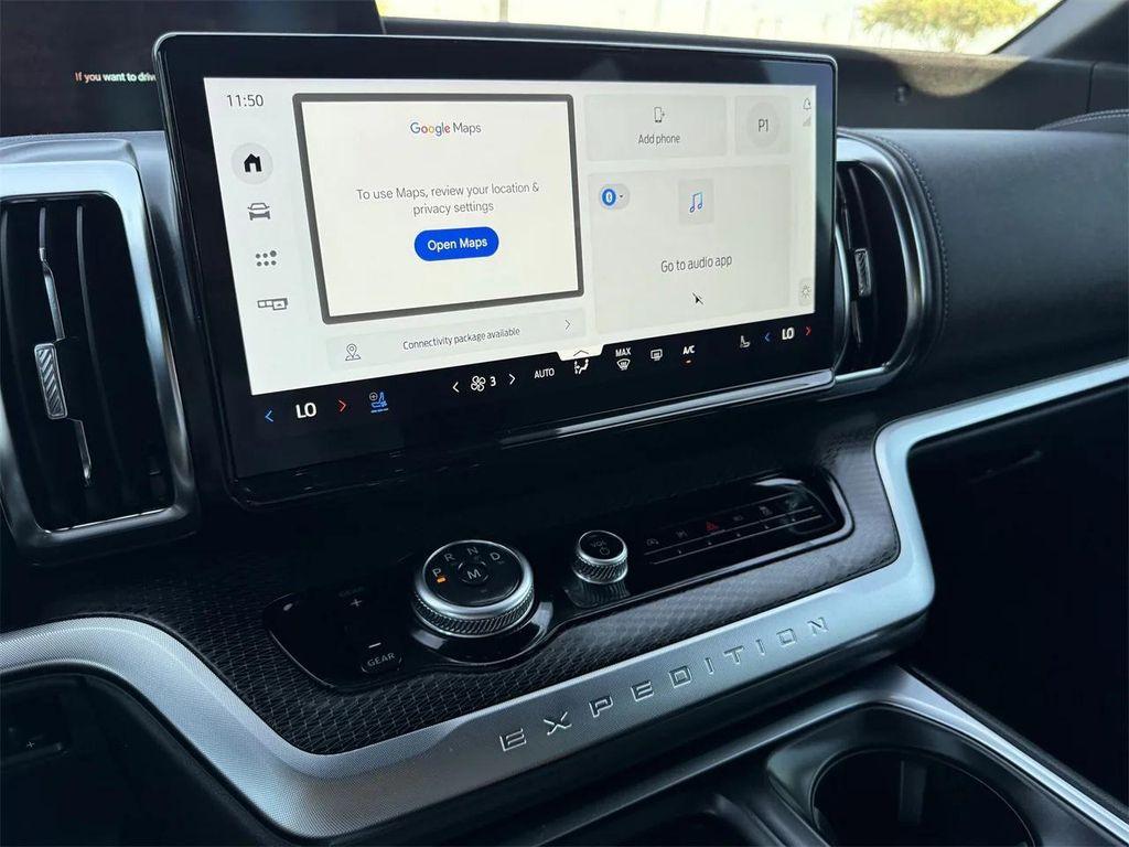 used 2025 Ford Expedition car, priced at $75,337