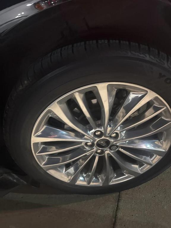 used 2021 Ford Edge car, priced at $19,383