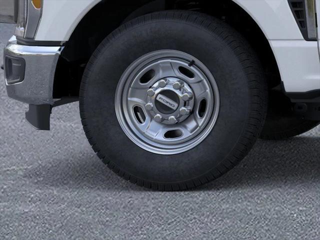 new 2025 Ford F-250 car, priced at $46,756