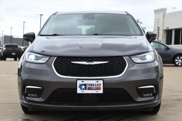 used 2023 Chrysler Pacifica Hybrid car, priced at $26,316