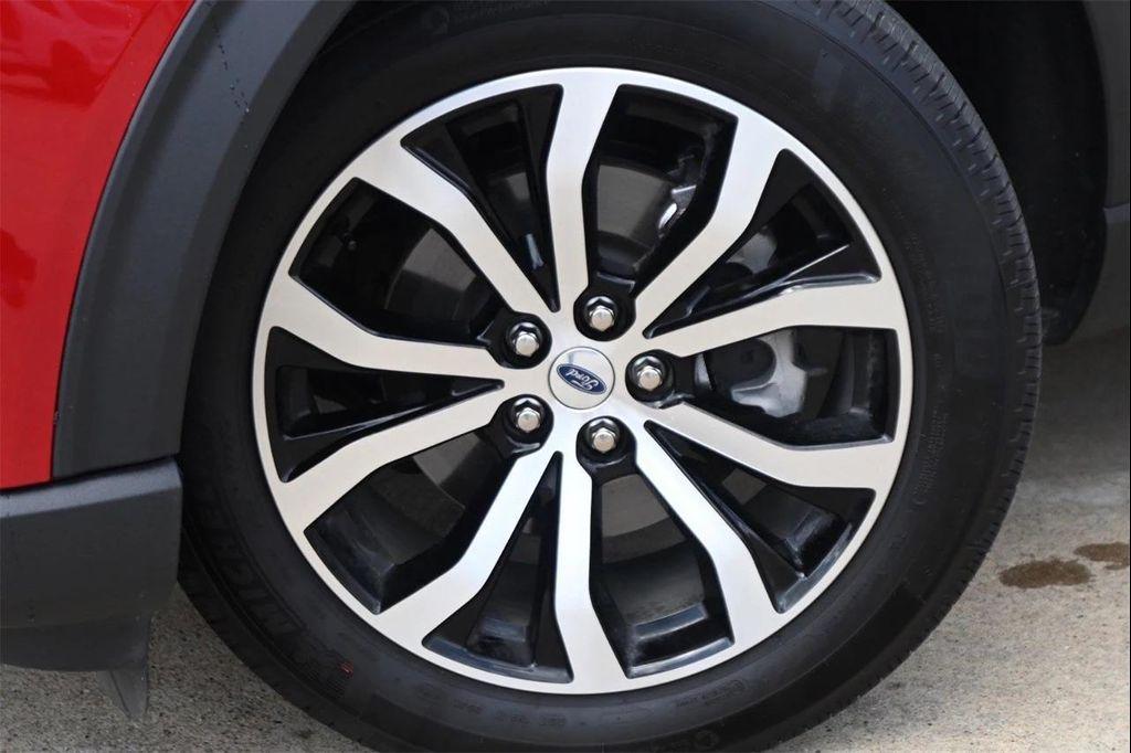 used 2025 Ford Explorer car, priced at $38,999
