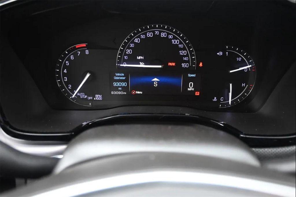 used 2019 Cadillac XT5 car, priced at $17,373