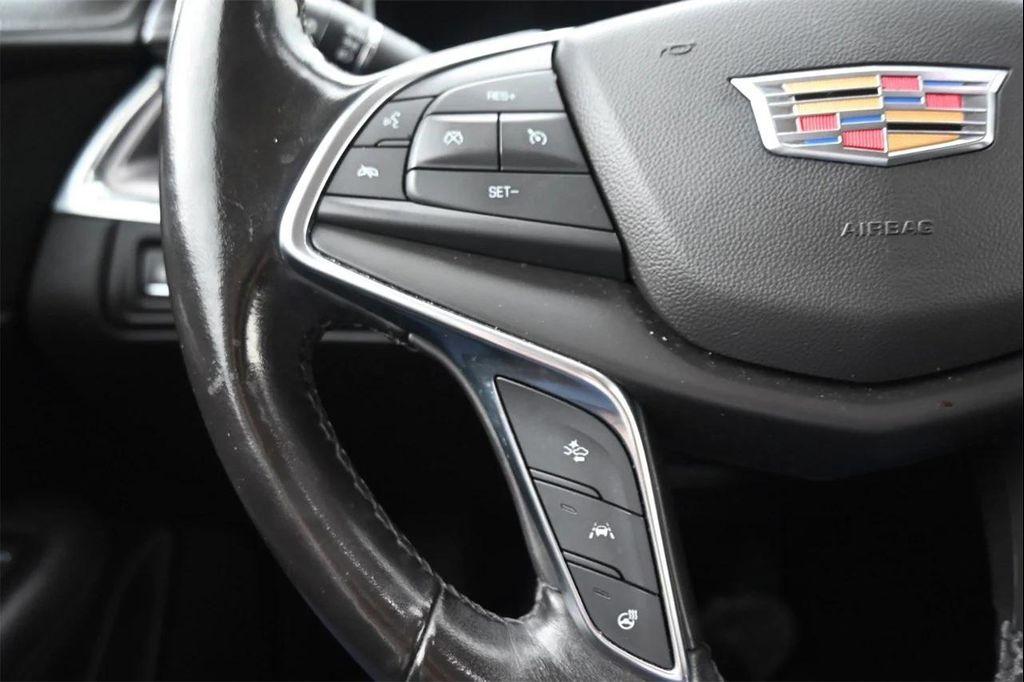 used 2019 Cadillac XT5 car, priced at $17,373