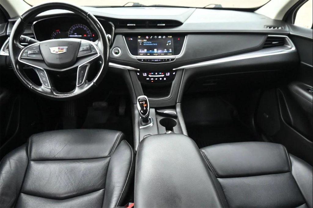 used 2019 Cadillac XT5 car, priced at $17,373