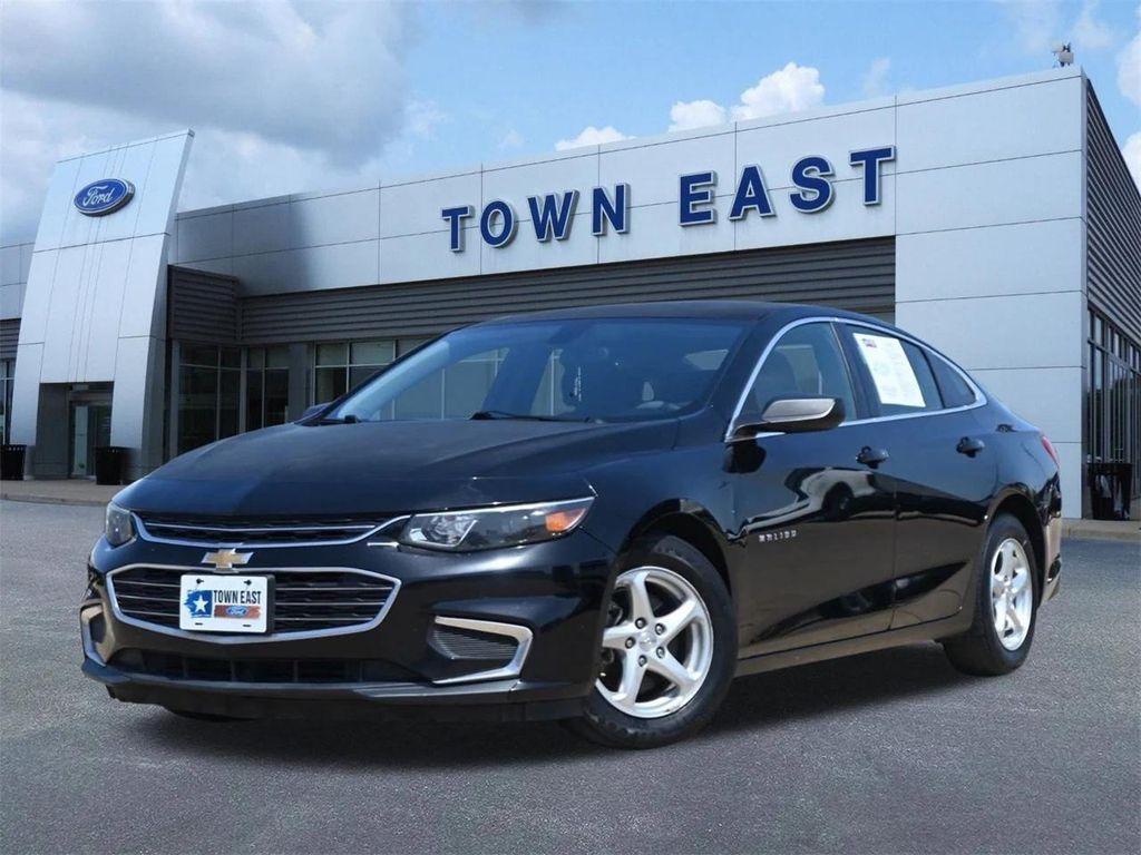 used 2018 Chevrolet Malibu car, priced at $9,639